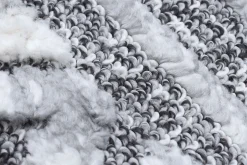 Hot Miliboo Alfombra bereber con relieve blanco y gris 160 × 230 cm ERGA
