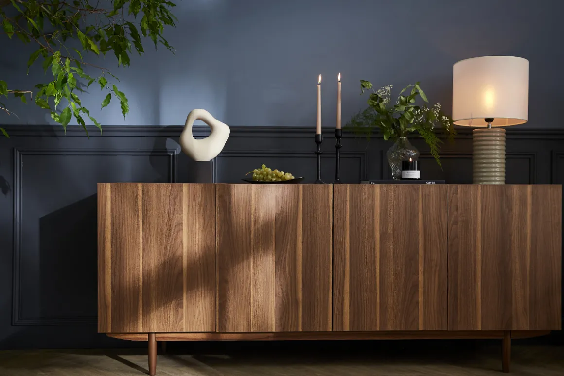 Sale Miliboo Aparador vintage con 4 puertas de madera oscura 180 cm SANAA