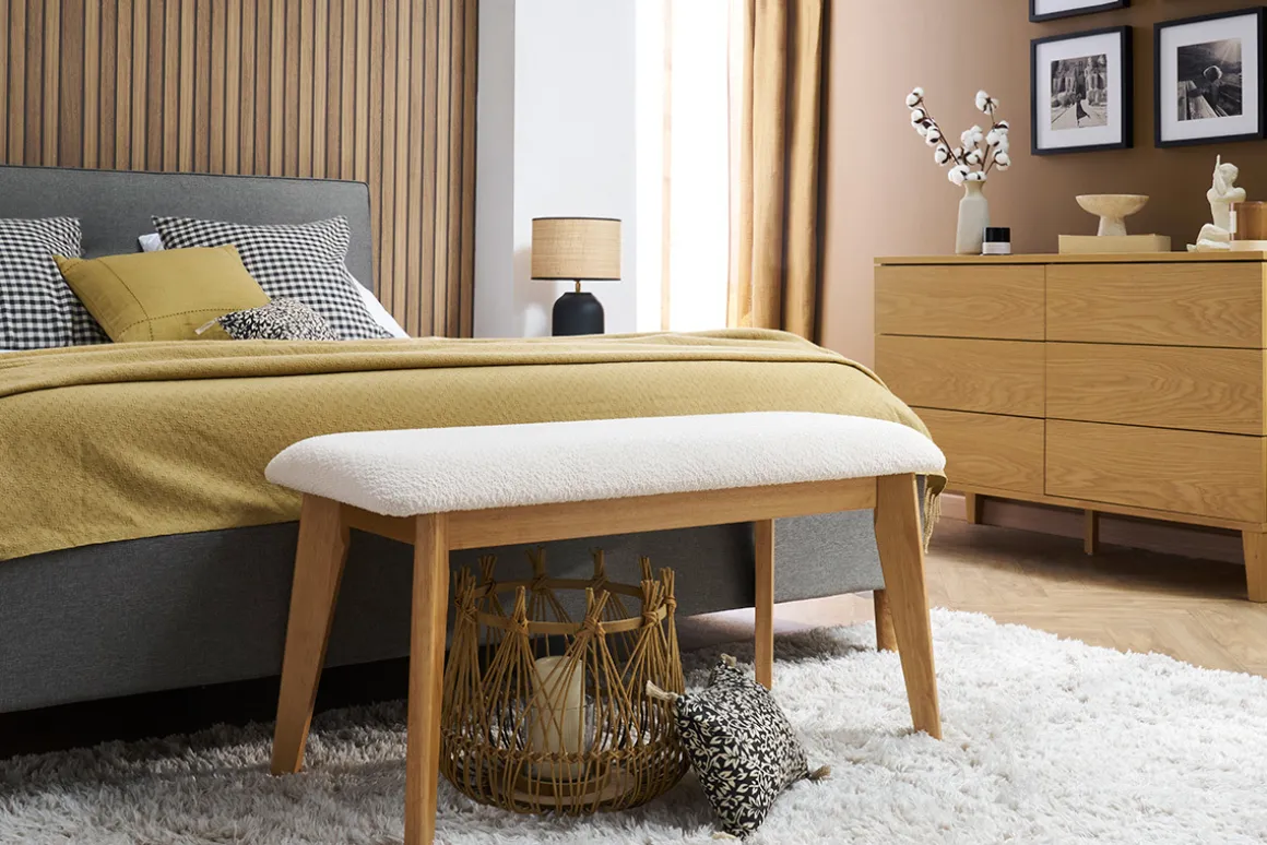 Clearance Miliboo Banco nórdico de borreguillo blanco y madera clara 92 cm ELION