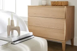Shop Miliboo Cómoda nórdica de 3 cajones de madera clara FREDDY