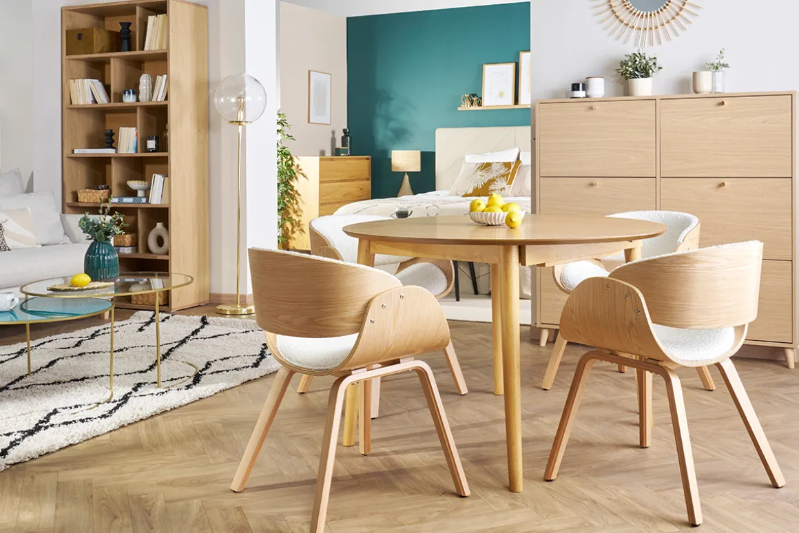 Sale Miliboo Mesa redonda extensible con extensiones integradas de madera de roble clara 115-154 cm EGO