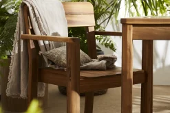 Shop Miliboo Set de 2 sillas de jardín de madera maciza AKIS