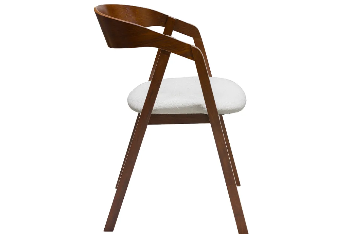 Shop Miliboo Set de 2 sillas vintage apilables de madera maciza teñida de nogal y borreguillo blanco LOVA