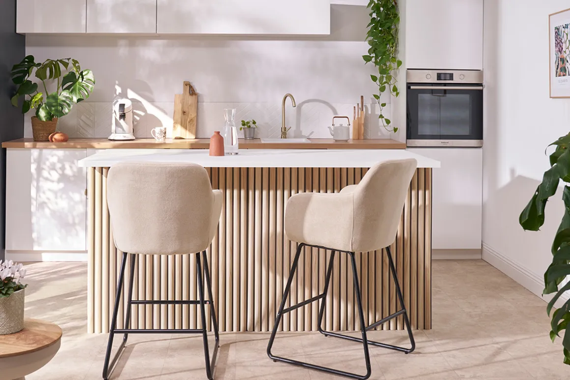 New Miliboo Set de 2 taburetes de cocina efecto aterciopelado terracota 65 cm AMIKA