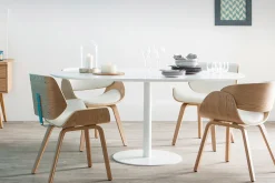 Store Miliboo Silla blanca y madera clara BENT