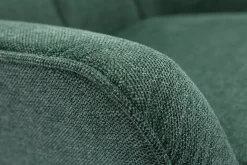 Hot Miliboo Sillón nórdico con tejido efecto aterciopelado texturizado verde oscuro y madera de caucho maciza AVERY