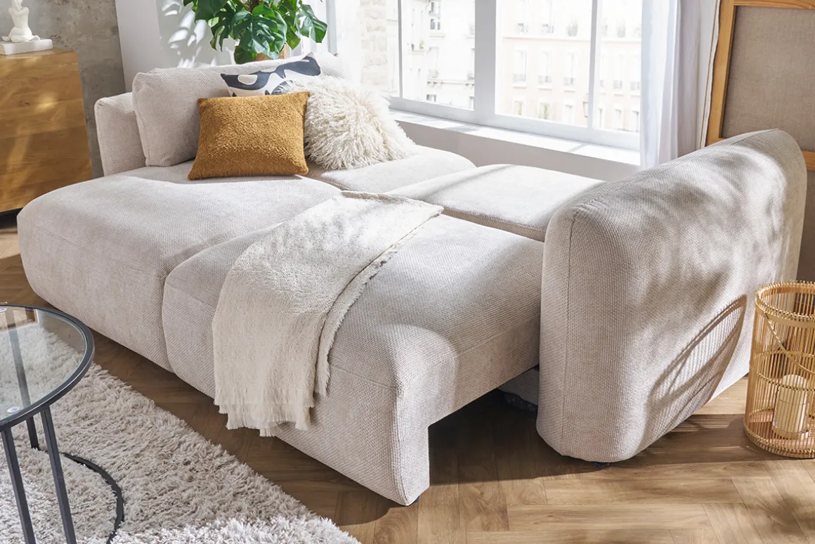 Shop Miliboo Sofá cama 4 plazas con canapé de terciopelo chenilla beige CRUSH