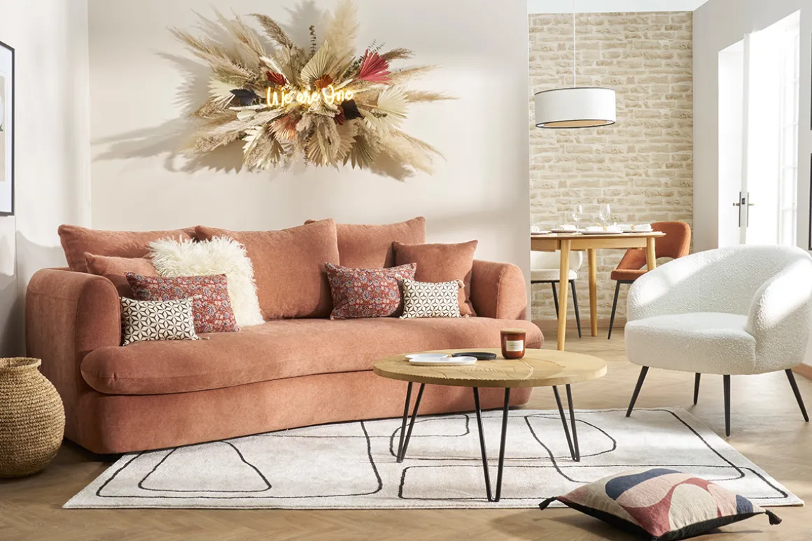 Shop Miliboo Sofá cama 3-4 plazas desenfundable con forma de judía de tejido efecto aterciopelado terracota SACHA