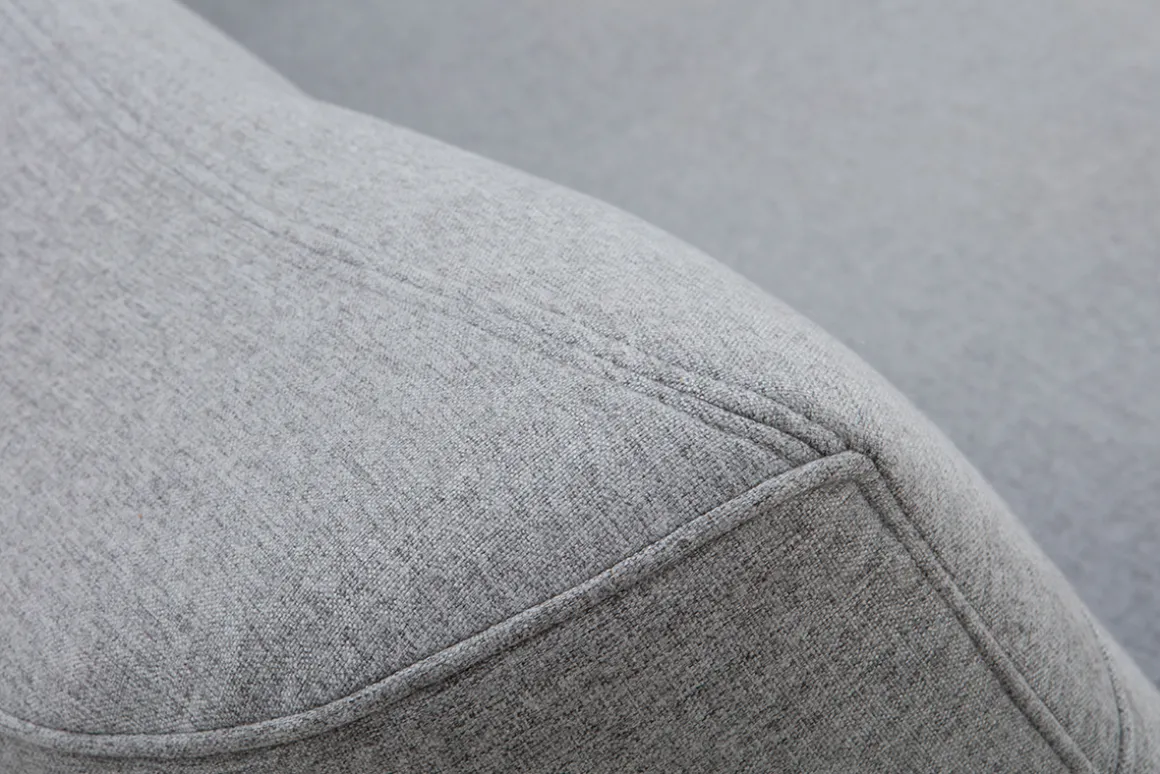 Flash Sale Miliboo Sofá cama nórdico 3 plazas de tela gris clara y madera FAGUO