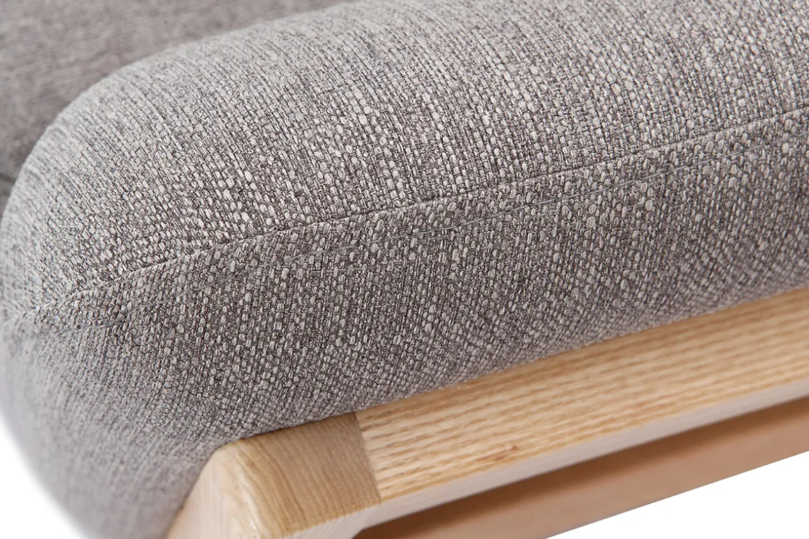 Discount Miliboo Sofá escandinavo 3 plazas gris patas madera YOKO