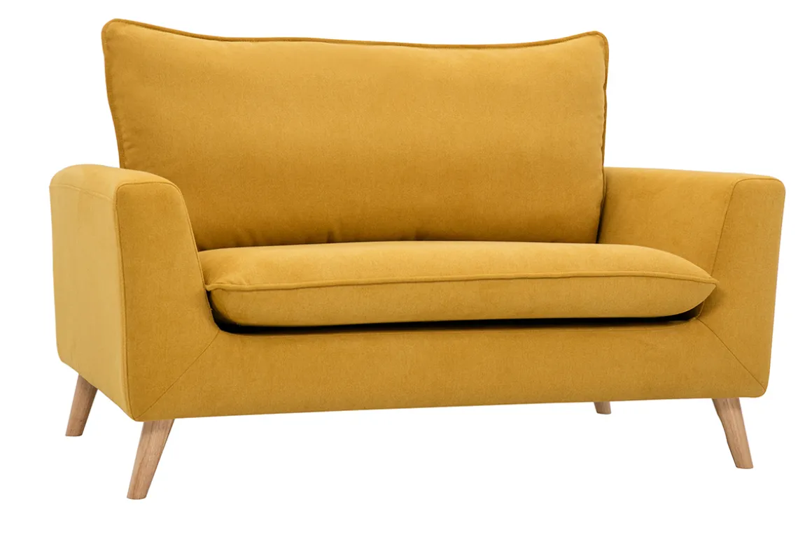Outlet Miliboo Sofá nórdico 2 plazas de tejido efecto aterciopelado texturizado amarillo mostaza y madera clara JONAS