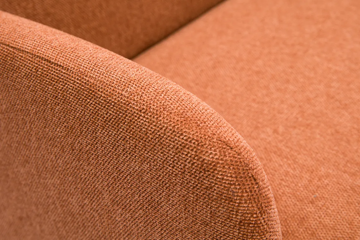 Shop Miliboo Sofá nórdico 2 plazas de tejido efecto aterciopelado texturizado terracota y madera clara ISKO
